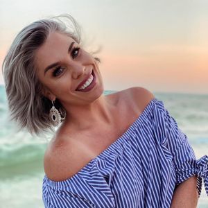 Meet your Posher, Kimberly